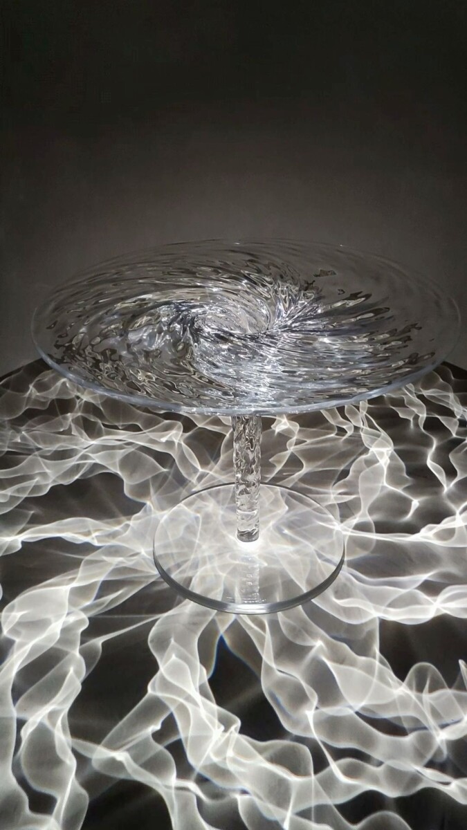 Verre eau mouvement